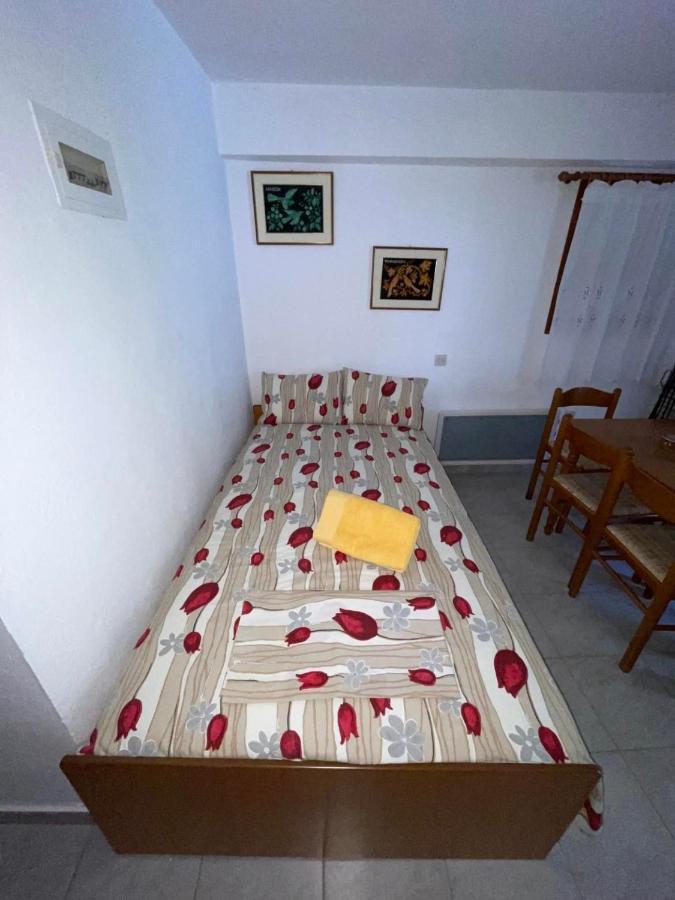 The Square Apartment Maries  Bagian luar foto